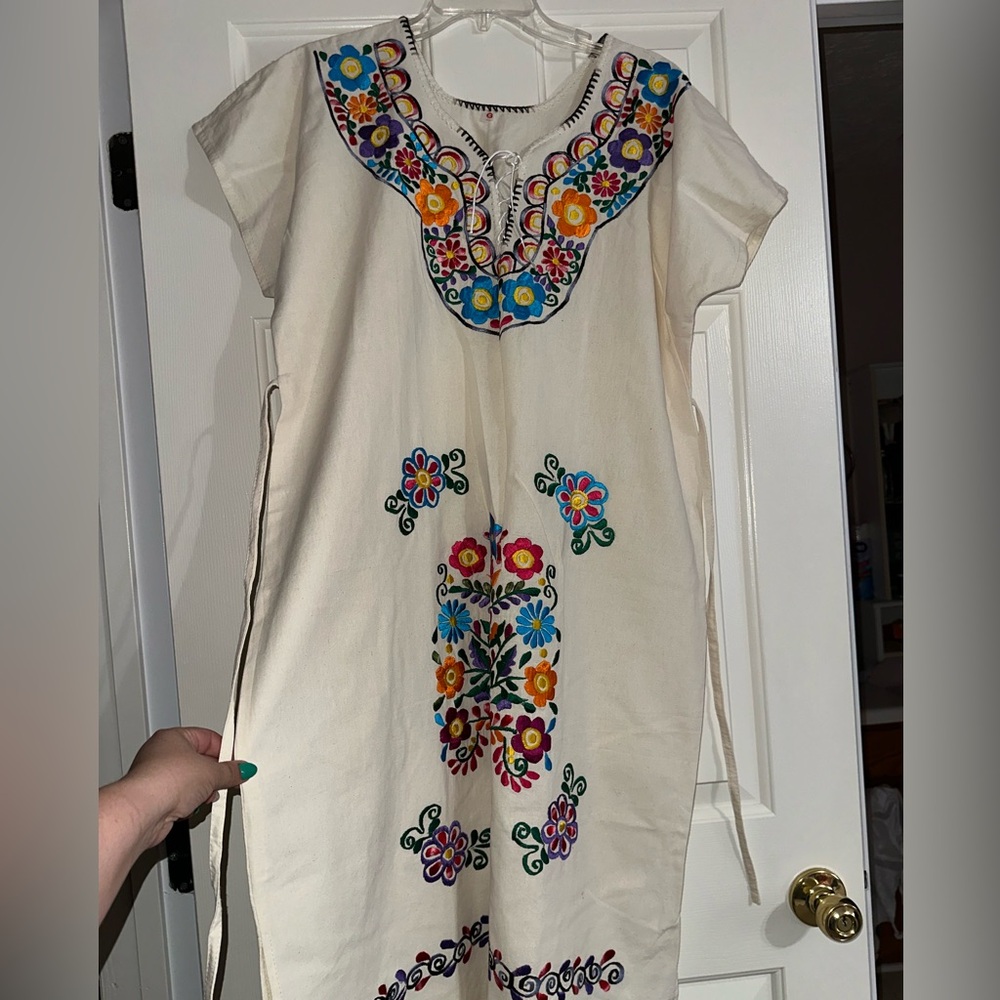 Embroidered Floral Dress NEW